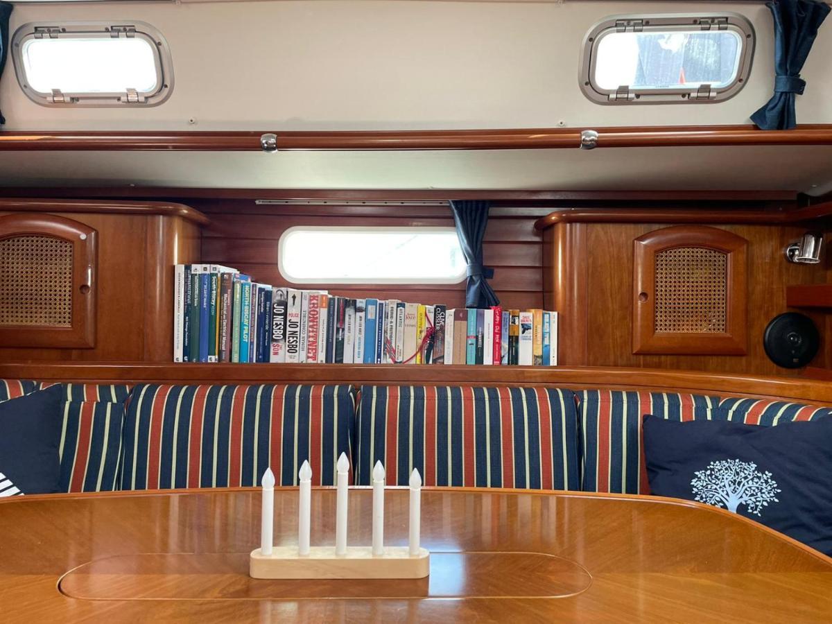 Beautiful And Comfortable Sailboat With Secure Parking Available Otel Barselona Dış mekan fotoğraf